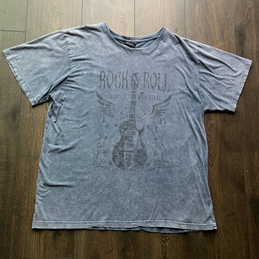 Zutter Rock 'n' Roll Graphic T-Shirt